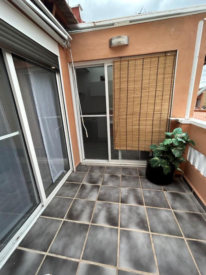 Acogedora Y Moderna Casa En Pueblo Villa Serra Exterior foto